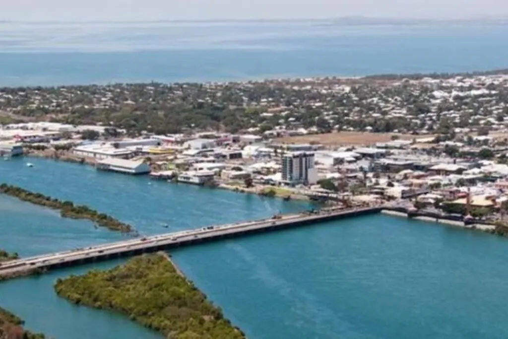 Excellent Location - Modern Hotel Room In Mackay